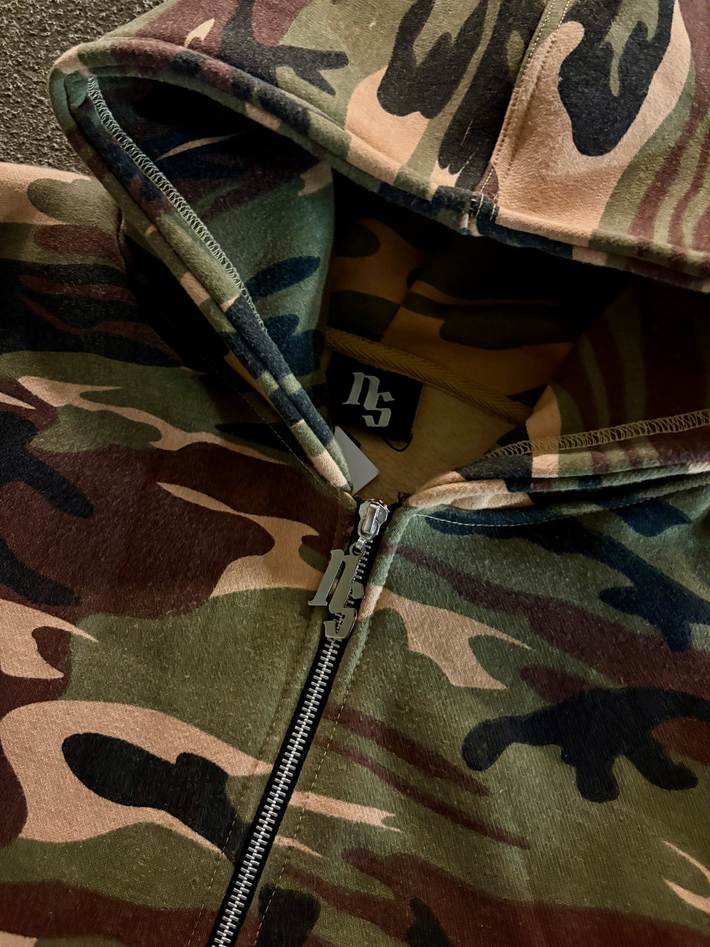 'GREEN CAMO' ZIP UP HOODIE