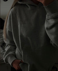Mia W.